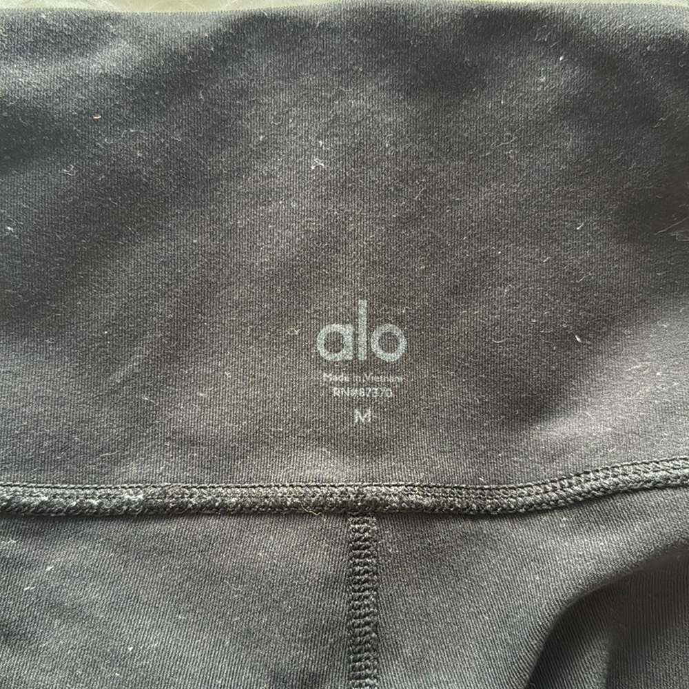 Alo Yoga Black 7/8 High-Waist Airbrush Legging - M - Picture 4 of 8